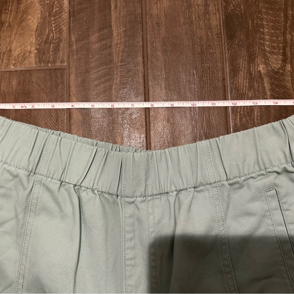 Forever 21 Women’s Mint Green Cargo Pants - SIZE XL - Picture 4 of 8